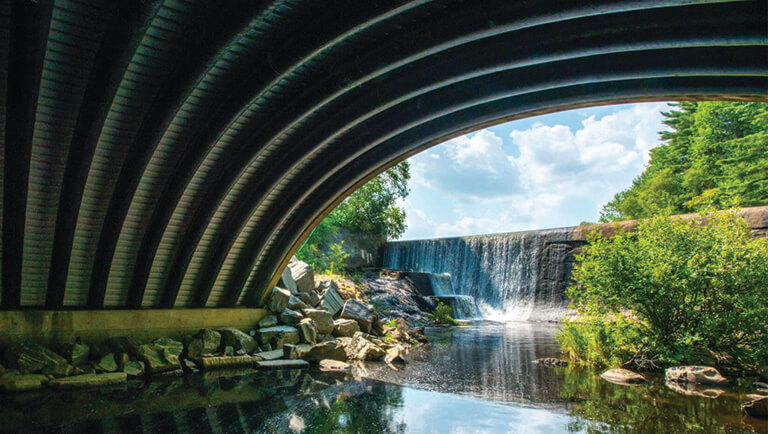 Composite arch bridge